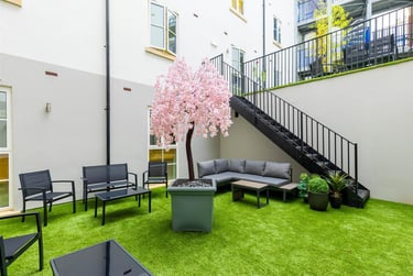 1 bed studio, Lower North Street, City Centre, Exeter, EX43EU - Image 13